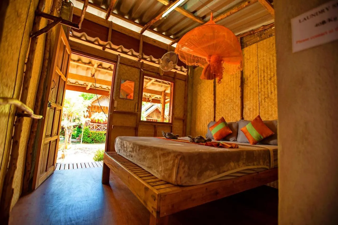 Hotel Baan O K Chawkoh Ko Lanta 2*,  Thajsko