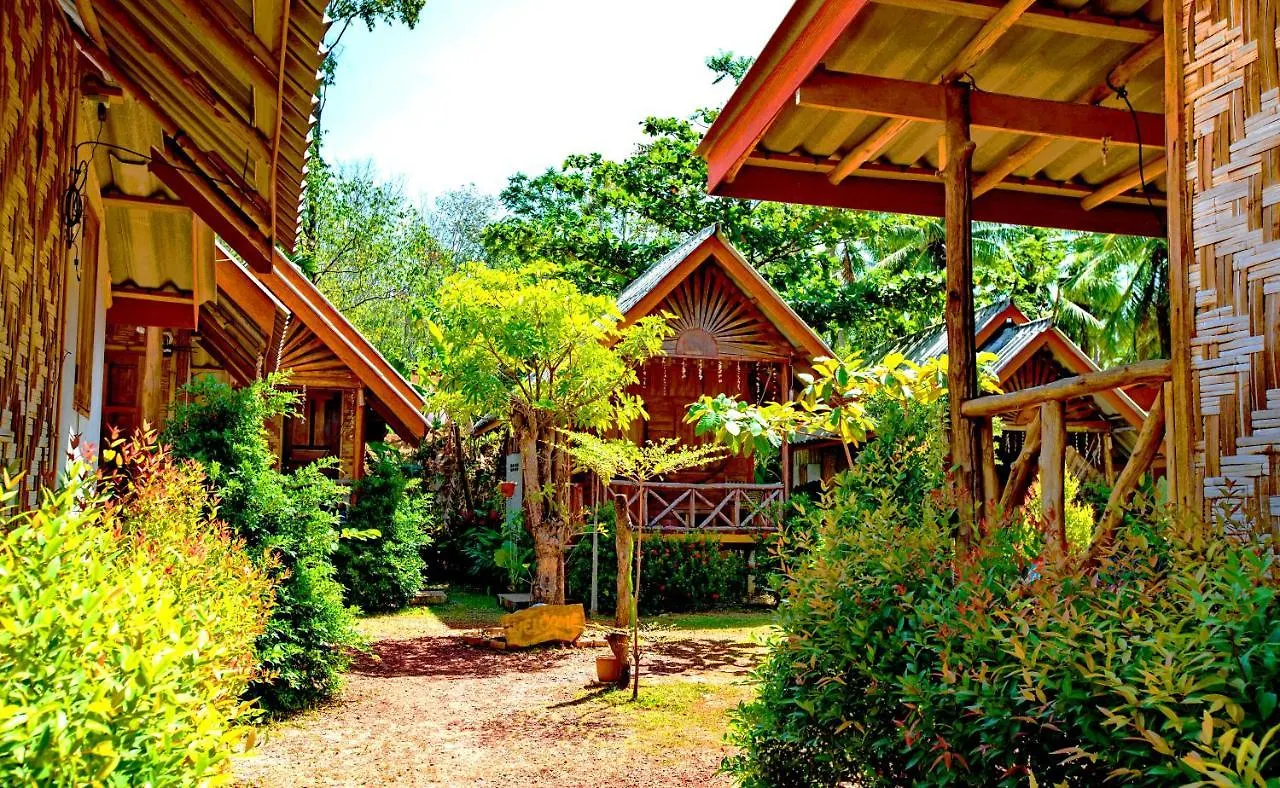 Hotel Baan O K Chawkoh Ko Lanta